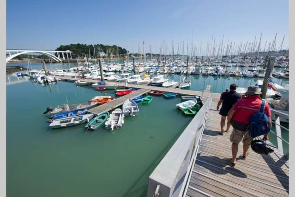 Les Balcons De La Trinite - Vue Sur Mer Et Le Port Kültér fotó